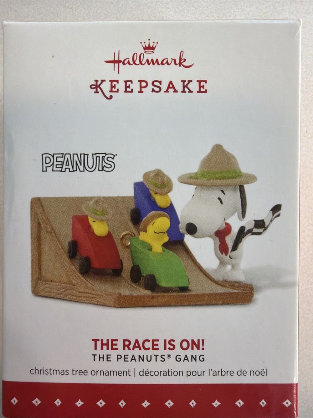 Hallmark Keepsake Ornament. The Race Is On! The Peanuts Gang. 2015